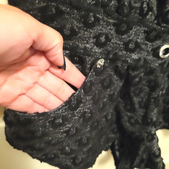 True Religion Womens Shorts Grey M Romper  All-Over Logo Print Pants - Picture 4 of 9